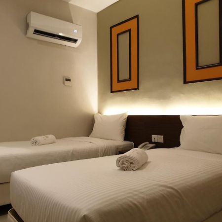 Ants Hotel Kangar Bagian luar foto