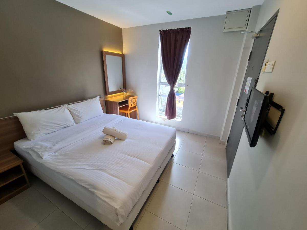Ants Hotel Kangar Bagian luar foto