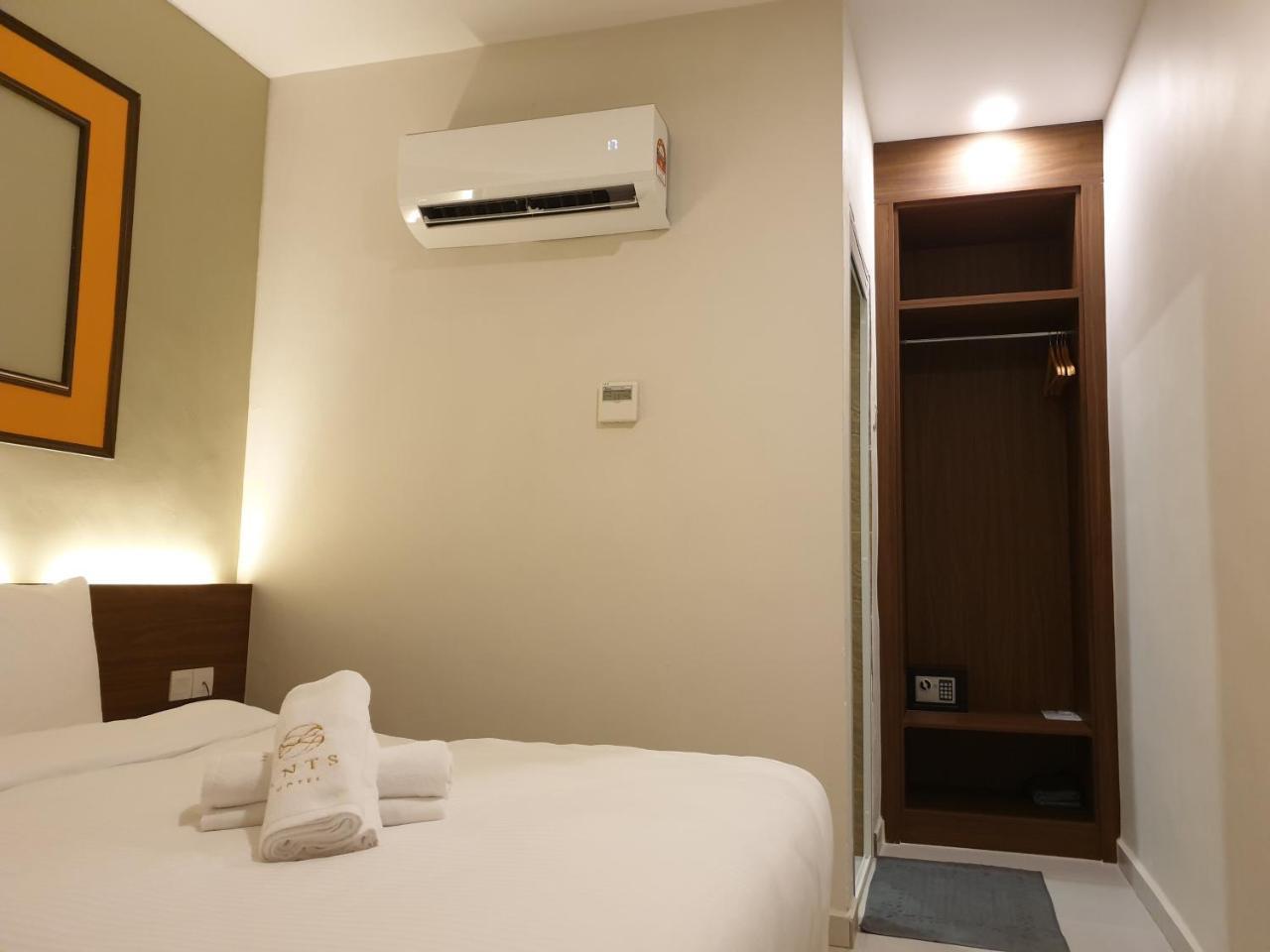 Ants Hotel Kangar Bagian luar foto