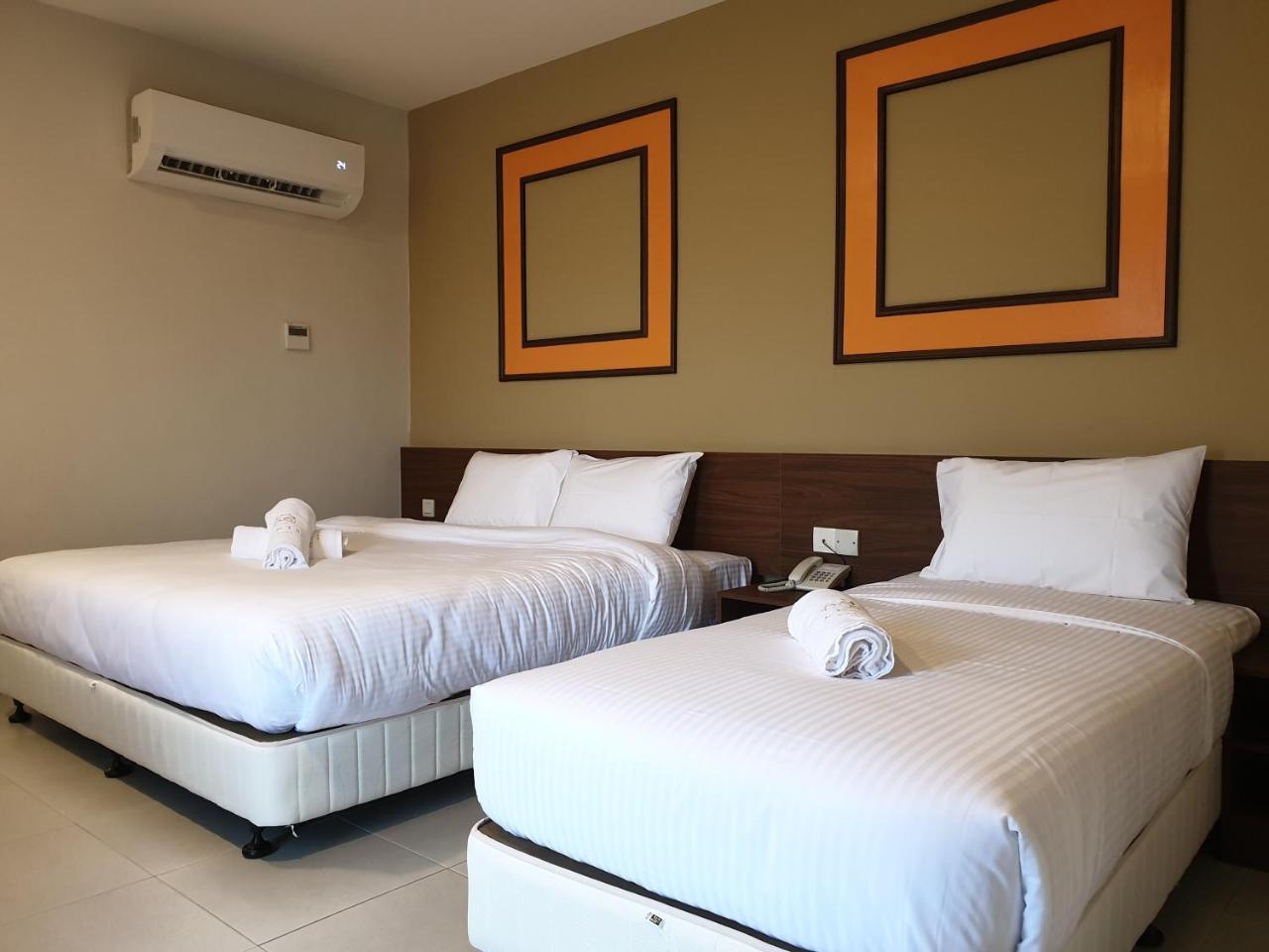 Ants Hotel Kangar Bagian luar foto